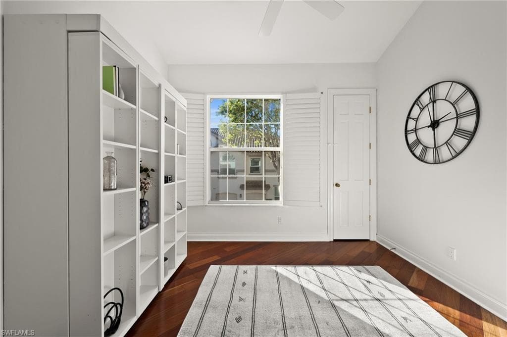 156 Colonade Cir 1107, Naples, FL 34103-29