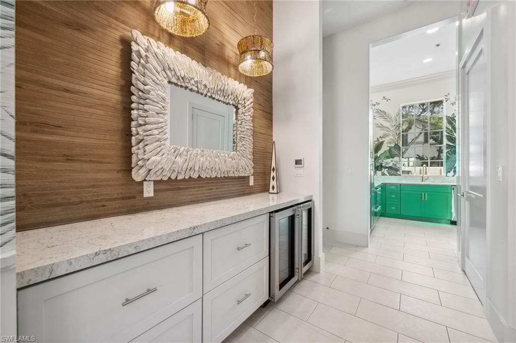 156 Colonade Cir 1107, Naples, FL 34103-42