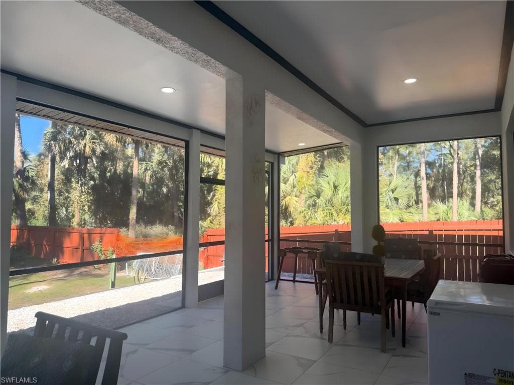 2205 Robert Ave, Alva, FL 33920-15