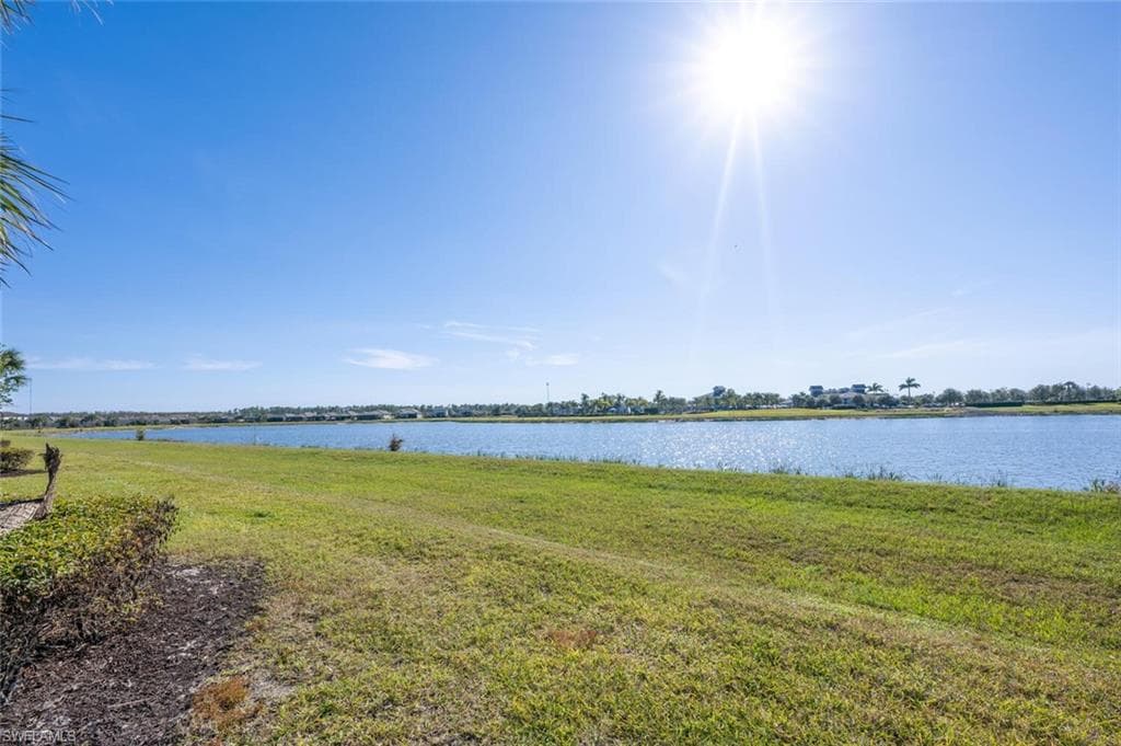 19552 Utopia Ln, Estero, FL 33928-29