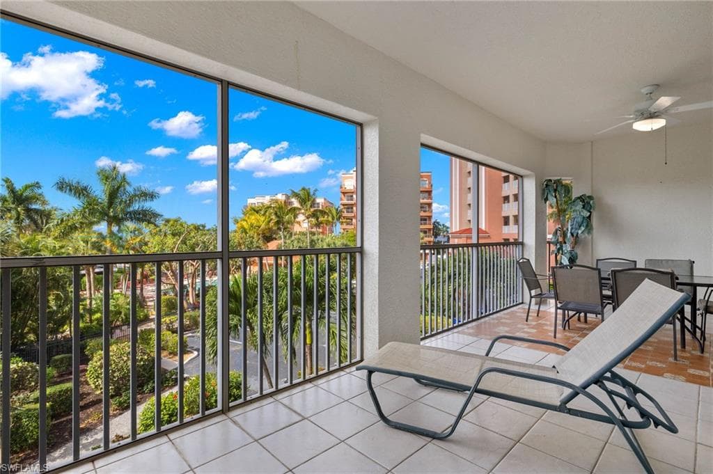 14817 Laguna Dr 203, Fort Myers, FL 33908-26
