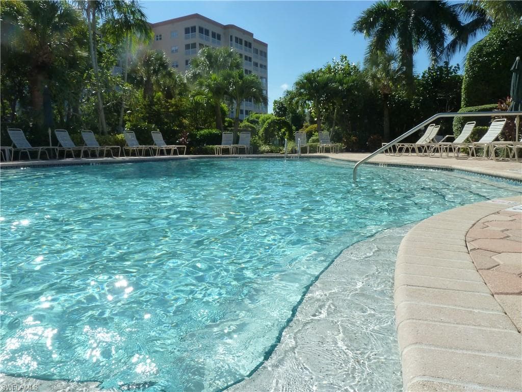 14817 Laguna Dr 203, Fort Myers, FL 33908-29