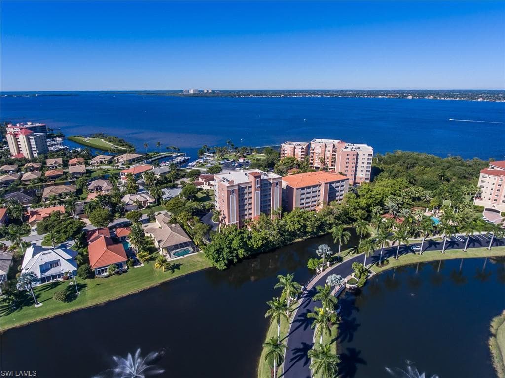 14817 Laguna Dr 203, Fort Myers, FL 33908-36