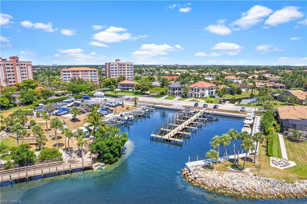 14817 Laguna Dr 203, Fort Myers, FL 33908-3
