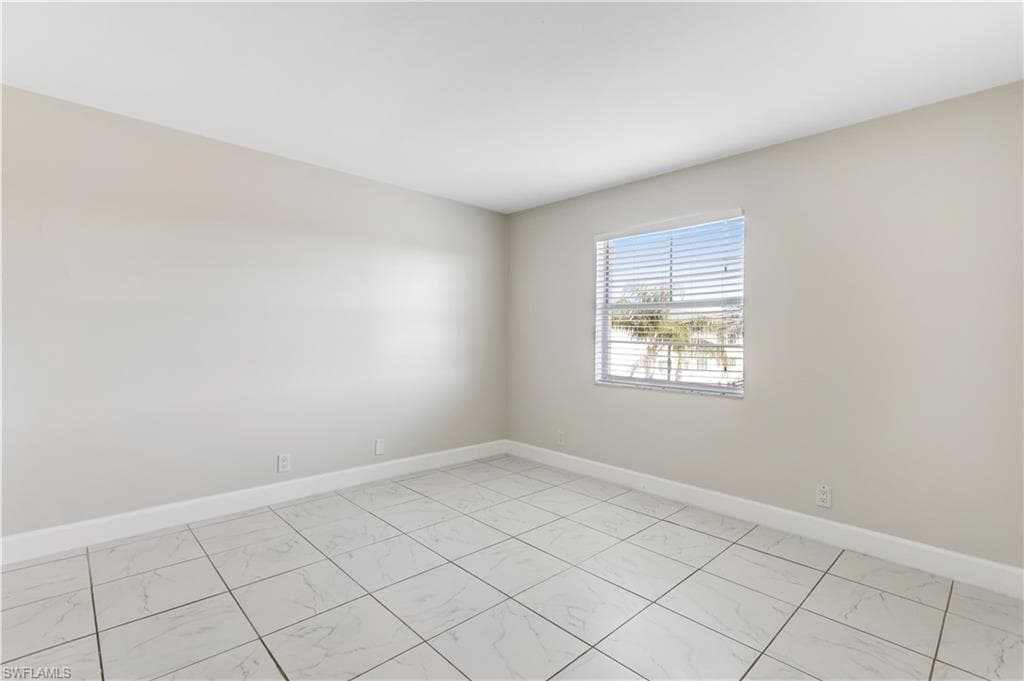 1000 Manatee Rd A303, Naples, FL 34114-10