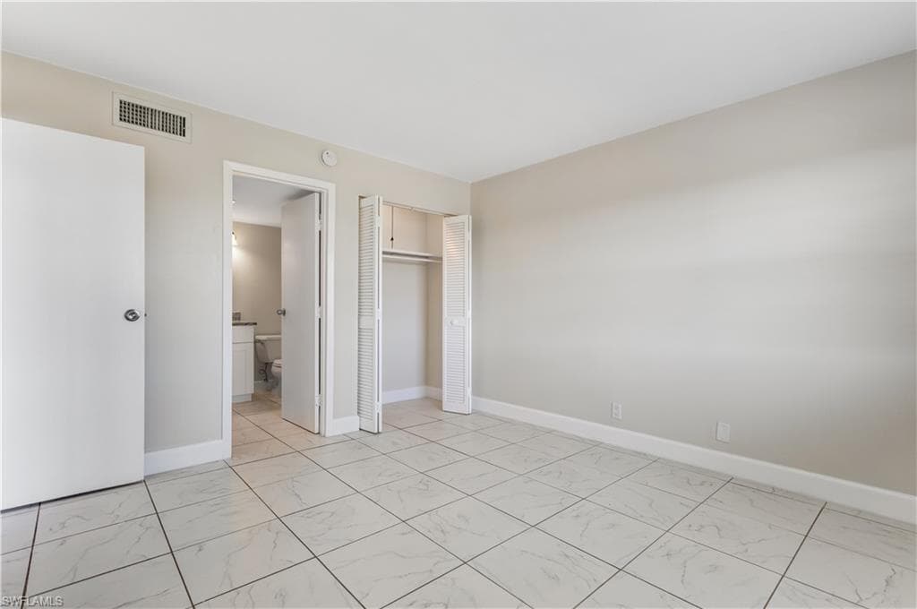 1000 Manatee Rd A303, Naples, FL 34114-11