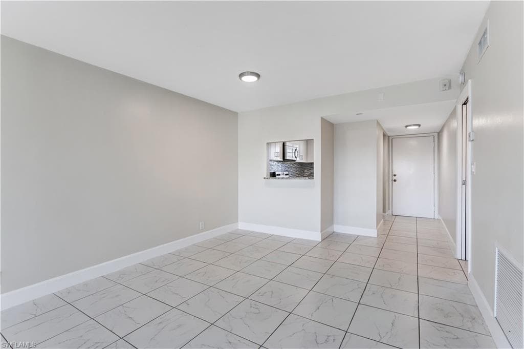 1000 Manatee Rd A303, Naples, FL 34114-15