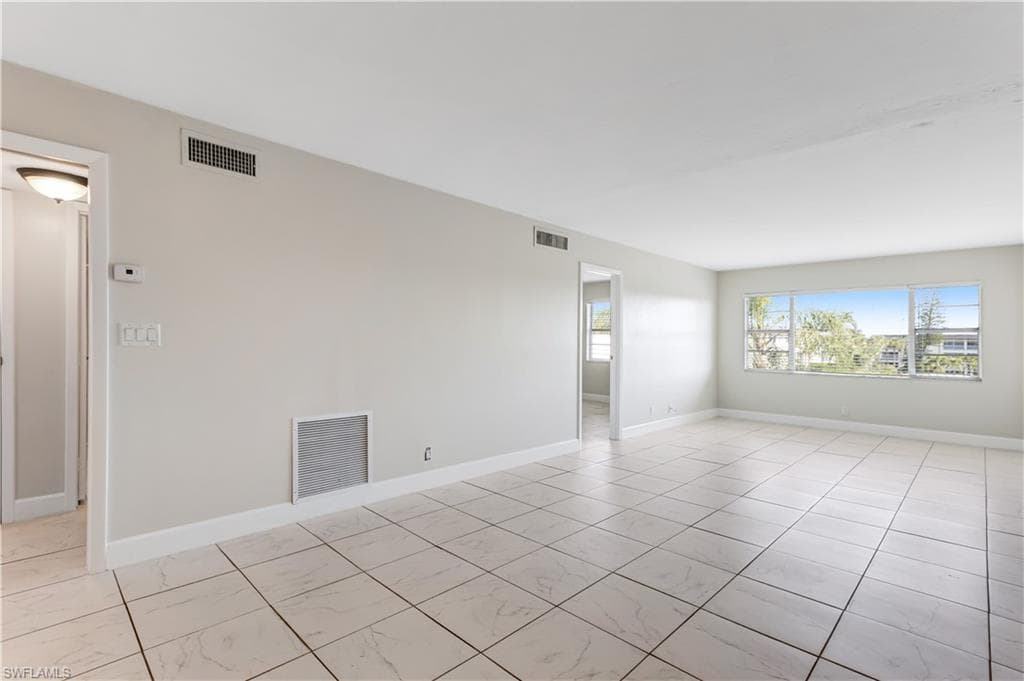1000 Manatee Rd A303, Naples, FL 34114-16