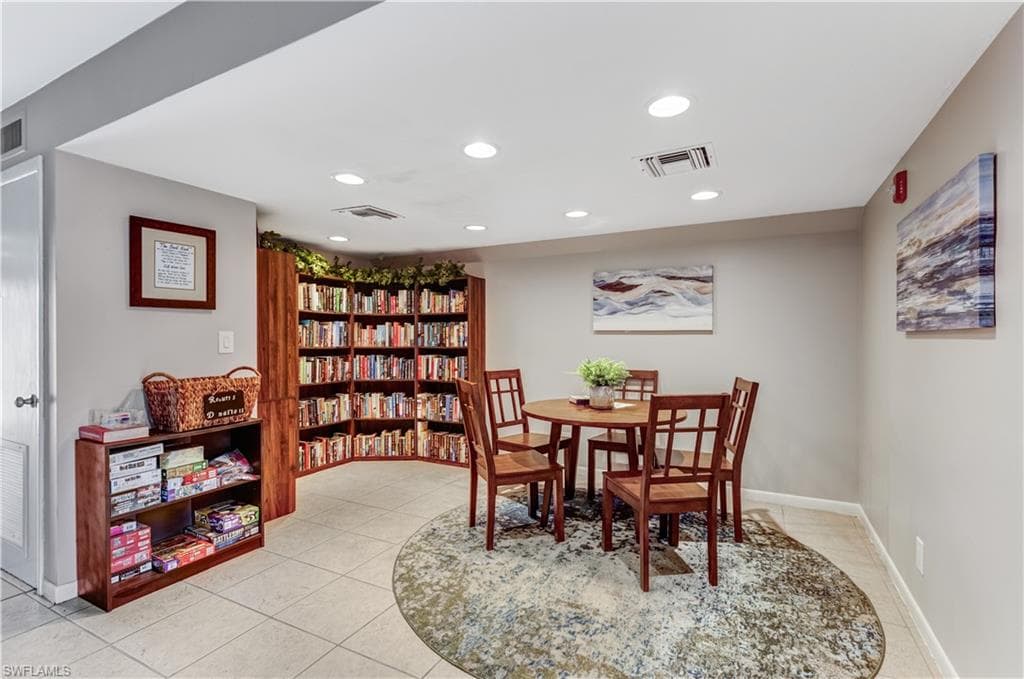 1000 Manatee Rd A303, Naples, FL 34114-30