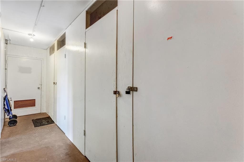 1000 Manatee Rd A303, Naples, FL 34114-31
