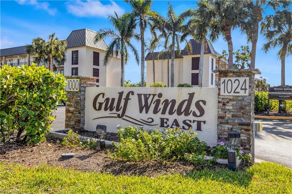 1000 Manatee Rd A303, Naples, FL 34114-32