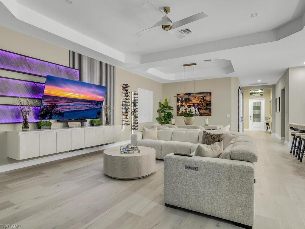 13543 Blue Bay Cir, Fort Myers, FL 33913-13