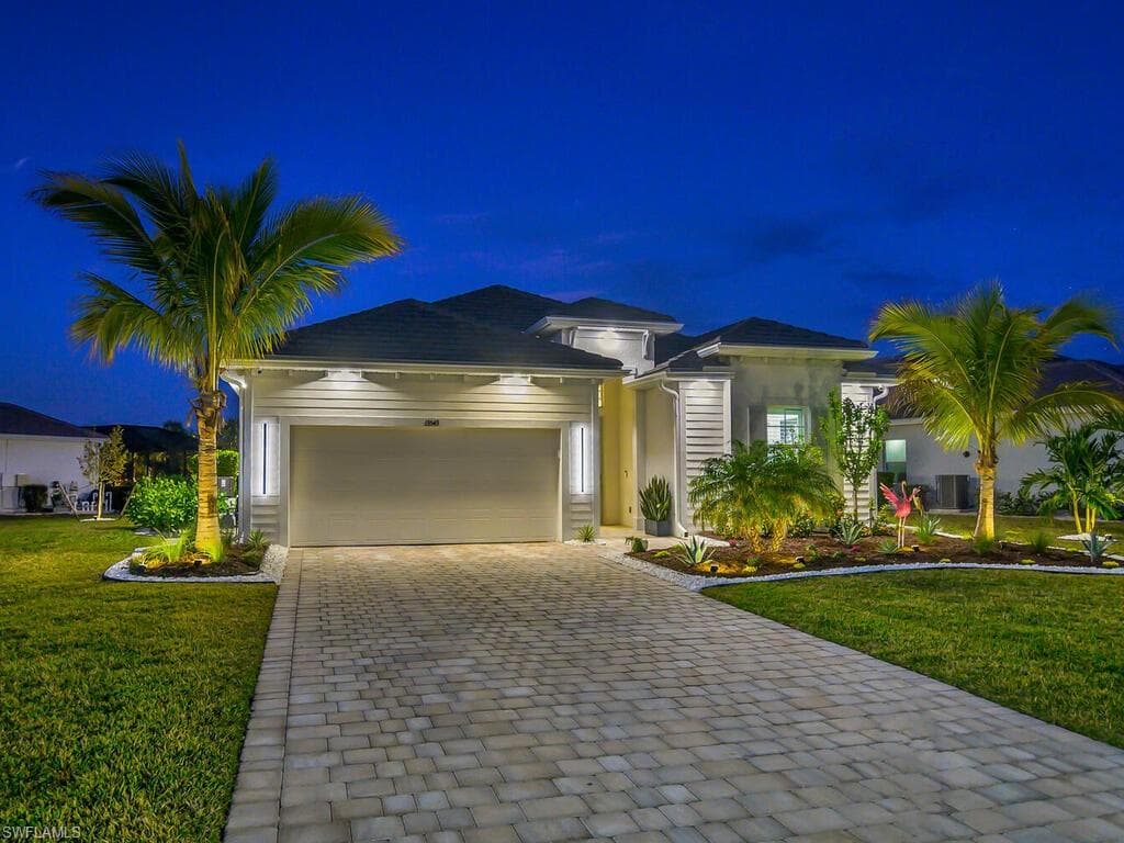 13543 Blue Bay Cir, Fort Myers, FL 33913-43