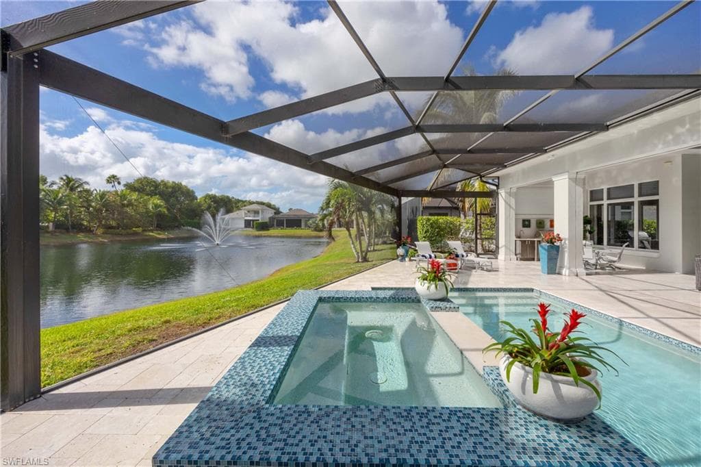 6884 Leeward Way, Naples, FL 34109-29