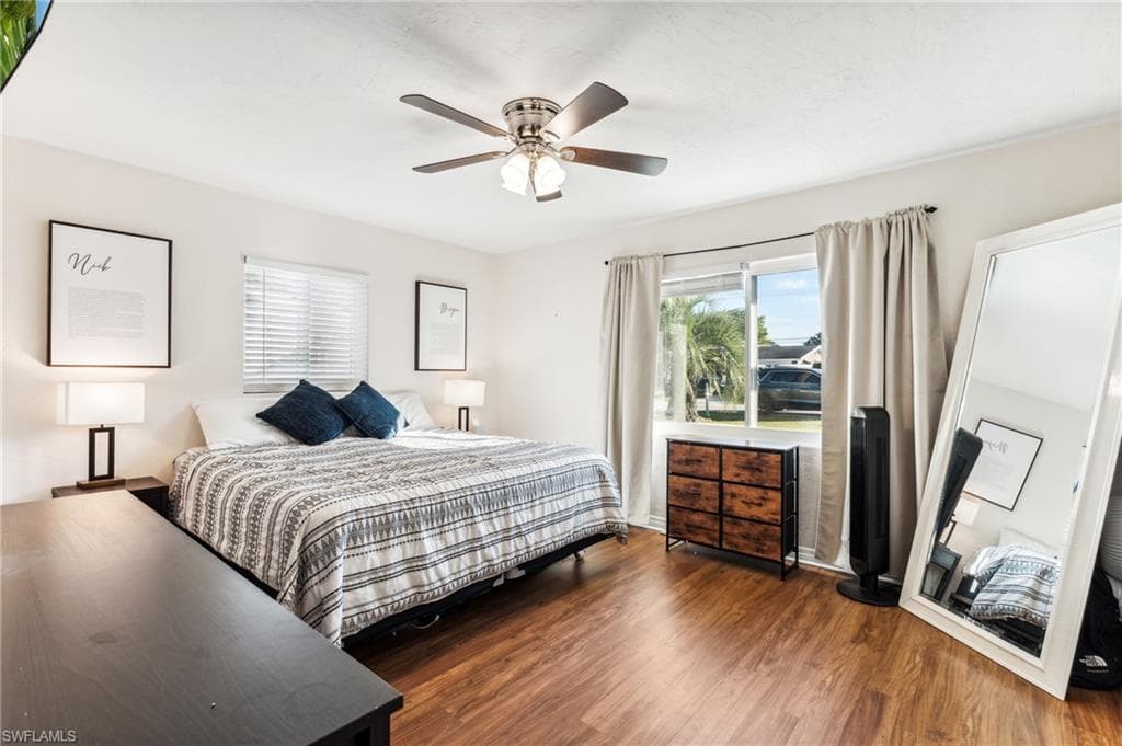 1423 Charles Rd, Fort Myers, FL 33919-4