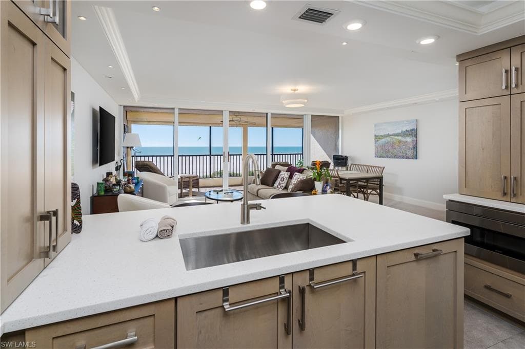 100 Collier Blvd 304, Marco Island, FL 34145-10