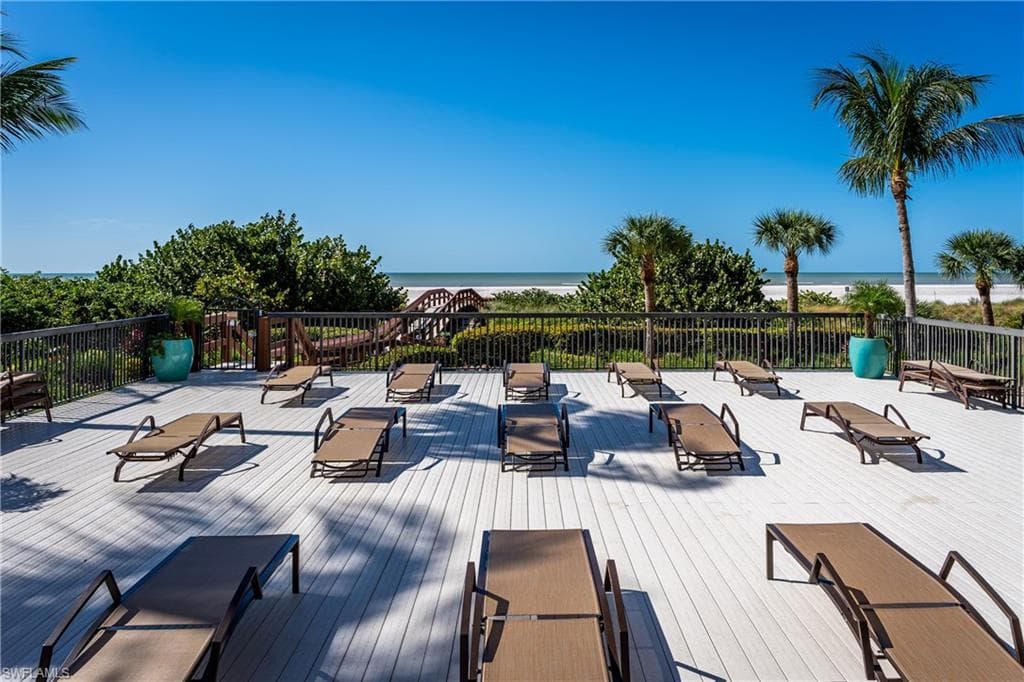 100 Collier Blvd 304, Marco Island, FL 34145-28