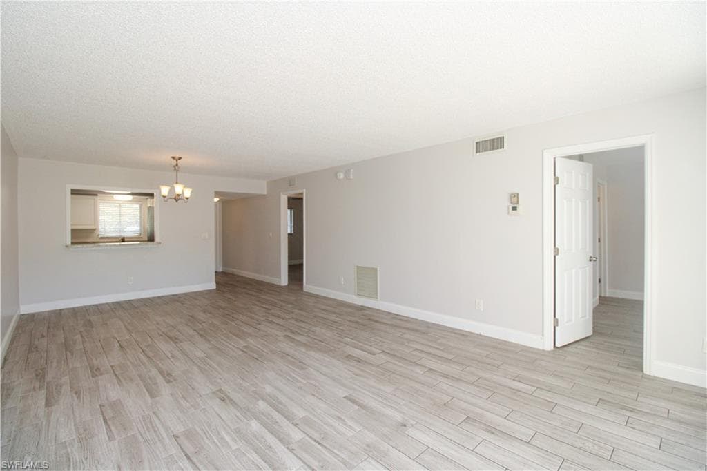 5635 Rattlesnake Hammock Rd 102d, Naples, FL 34113-26