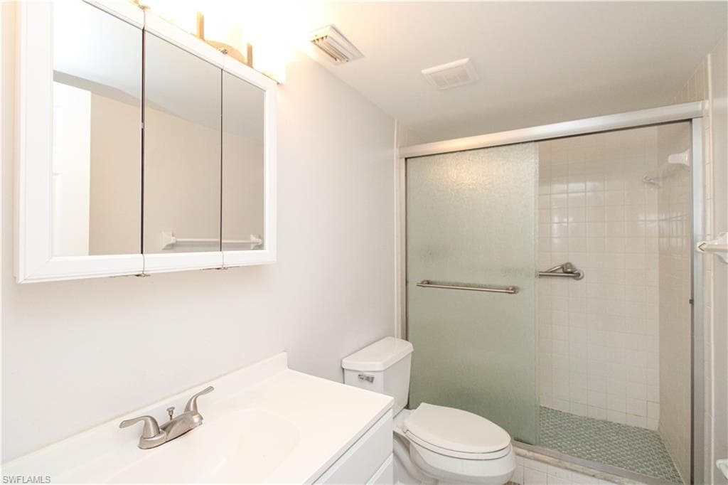 5635 Rattlesnake Hammock Rd 102d, Naples, FL 34113-39