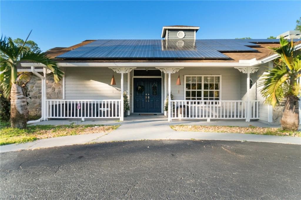 6011 Sea Grass Ln, Naples, FL 34116-12
