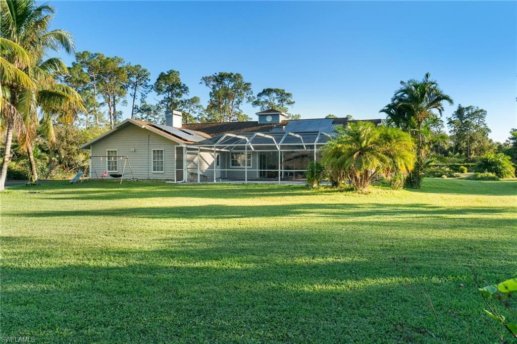 6011 Sea Grass Ln, Naples, FL 34116-6