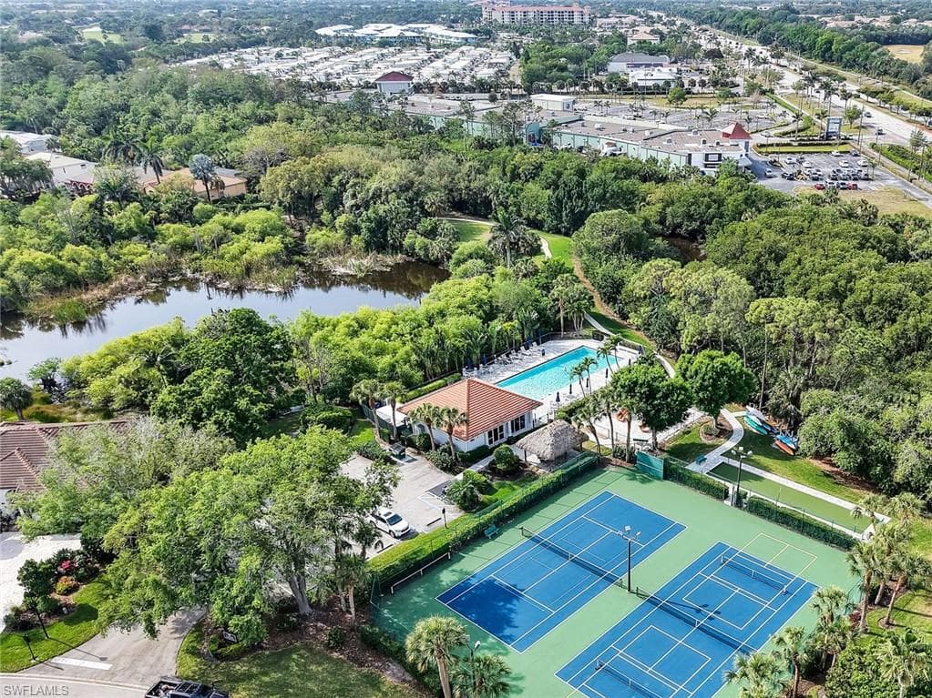 8850 Springwood Ct, Bonita Springs, FL 34135-43