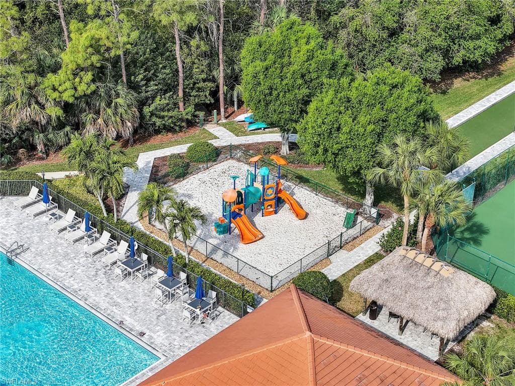 8850 Springwood Ct, Bonita Springs, FL 34135-44