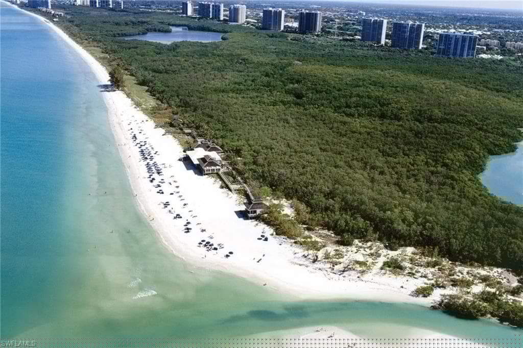 788 7th Ave N, Naples, FL 34102-12