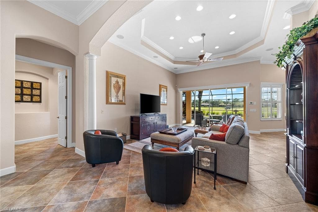 11906 Heather Woods Ct, Naples, FL 34120-10
