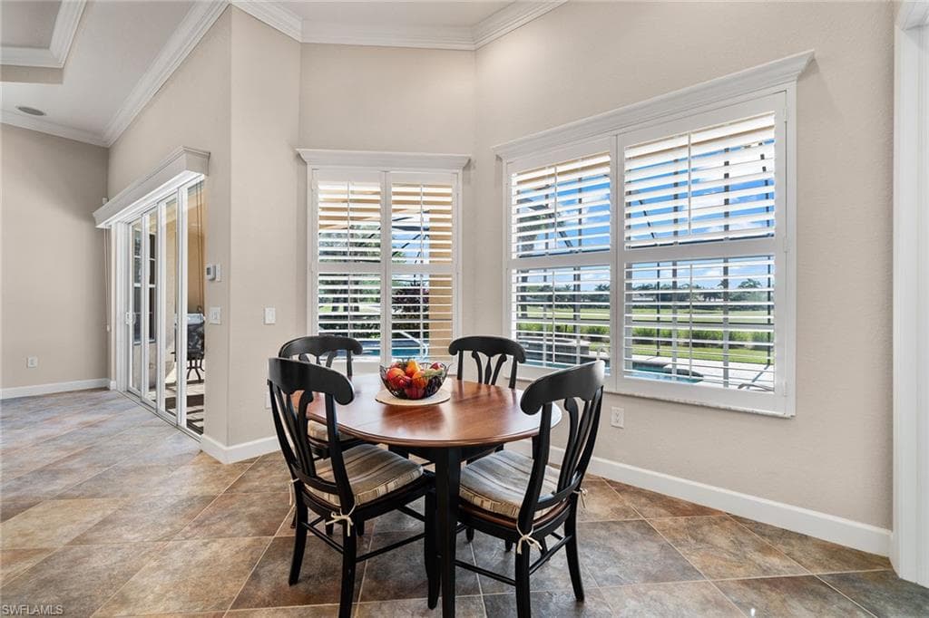 11906 Heather Woods Ct, Naples, FL 34120-16