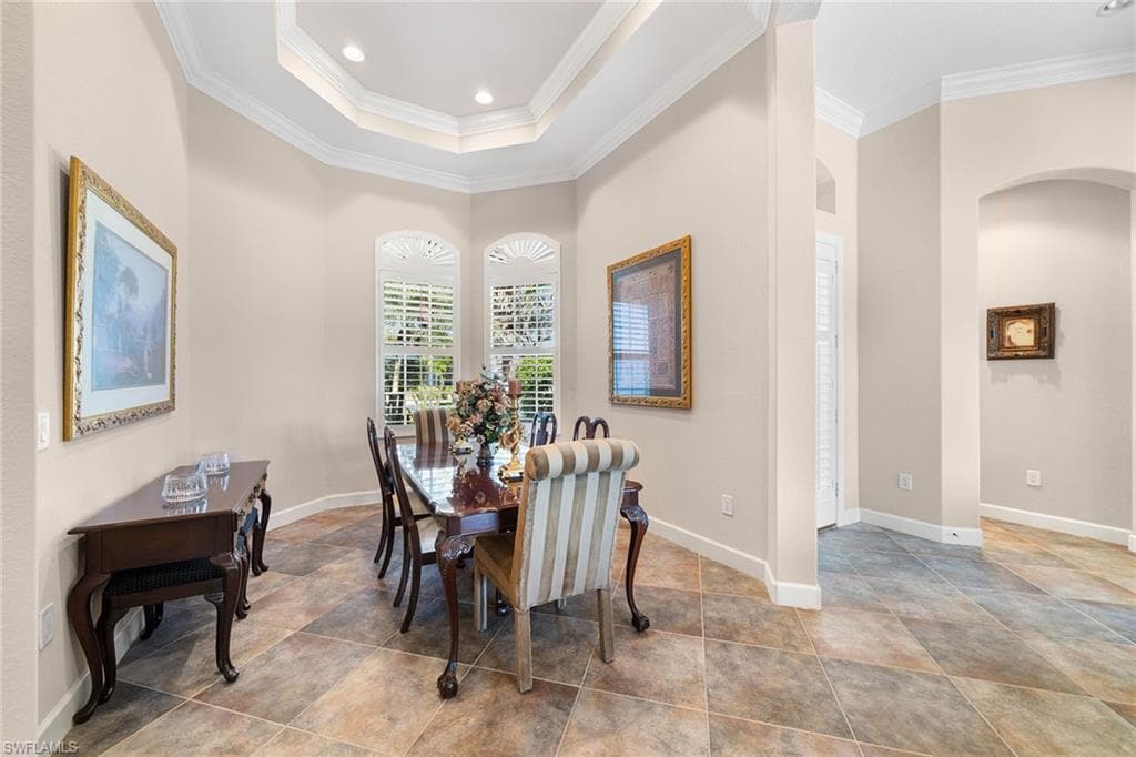 11906 Heather Woods Ct, Naples, FL 34120-18