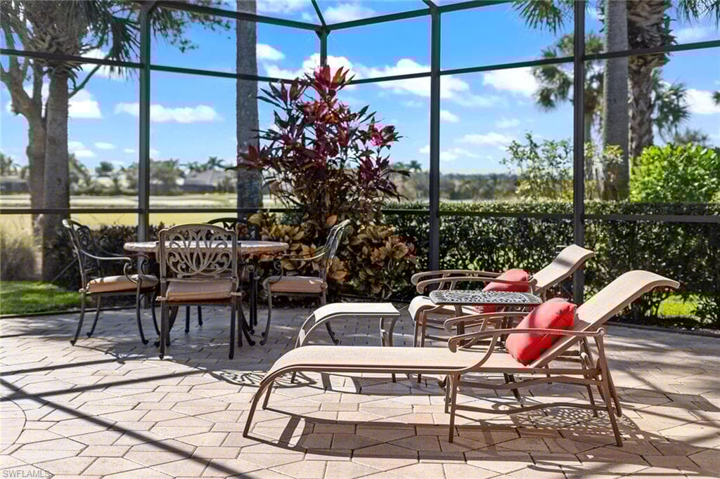 11906 Heather Woods Ct, Naples, FL 34120-37