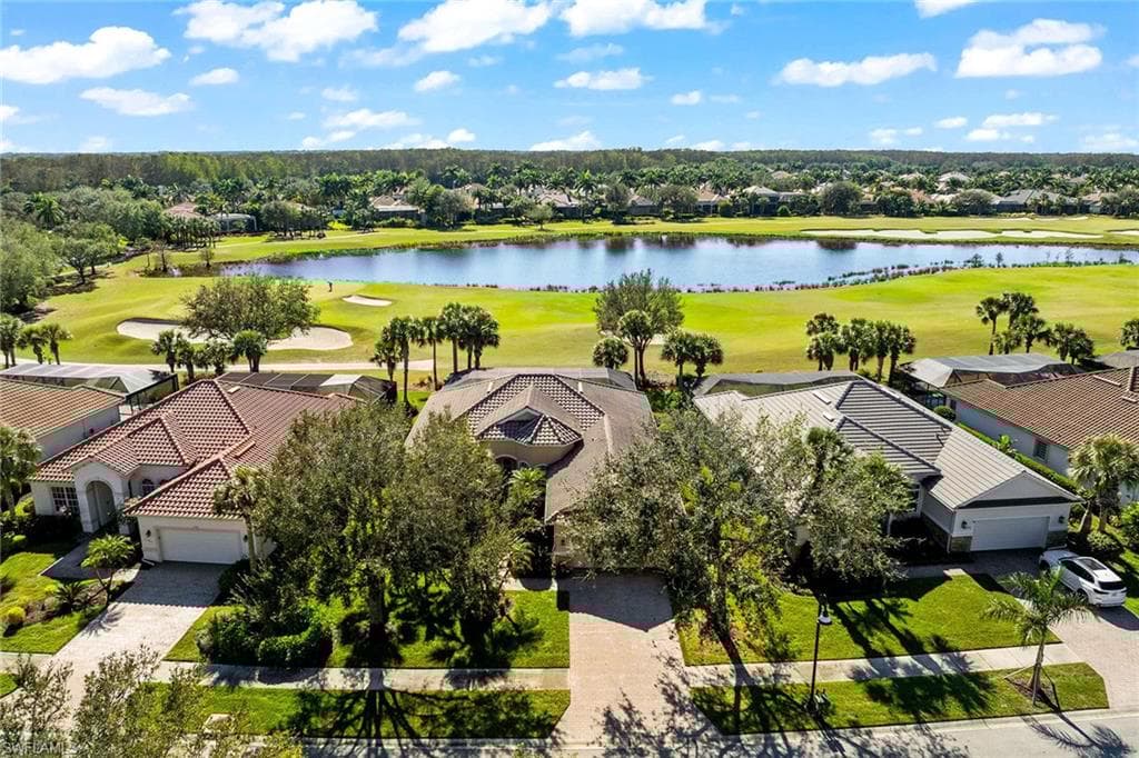 11906 Heather Woods Ct, Naples, FL 34120-45