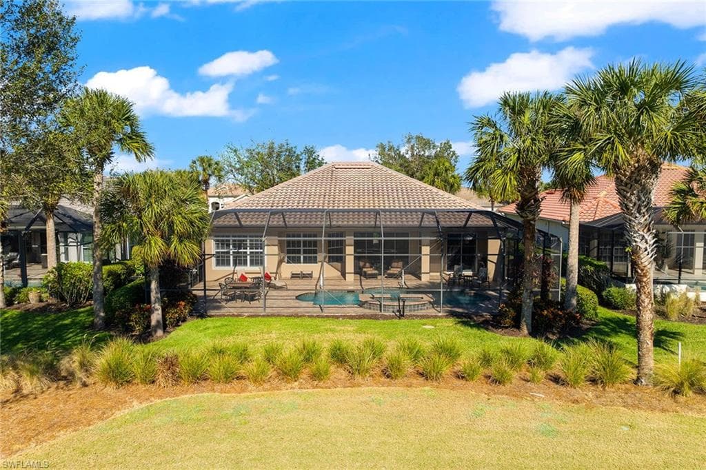 11906 Heather Woods Ct, Naples, FL 34120-46