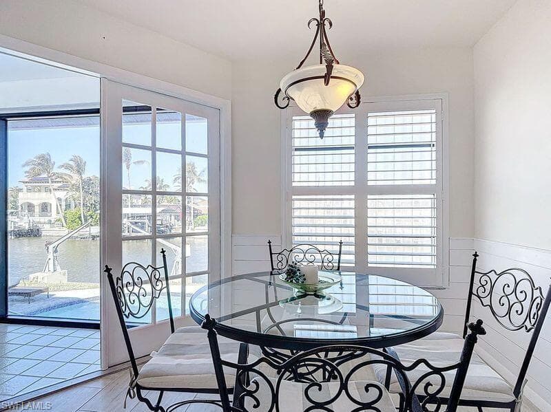 327 Conners Ave, Naples, FL 34108-26