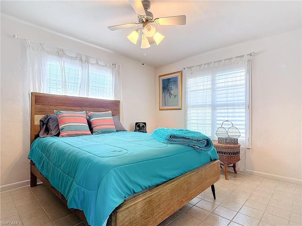 327 Conners Ave, Naples, FL 34108-27