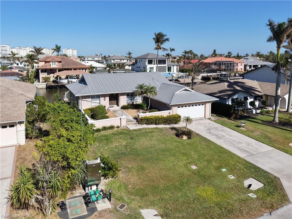327 Conners Ave, Naples, FL 34108-1