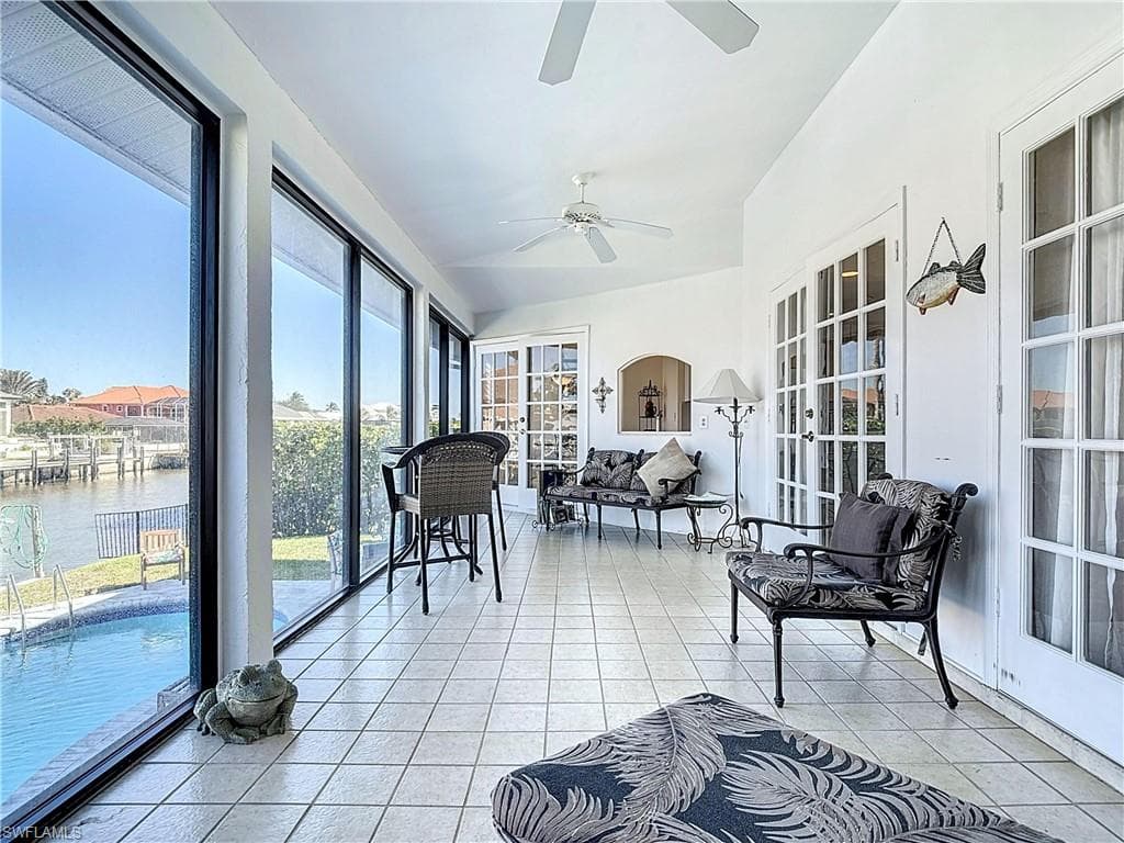 327 Conners Ave, Naples, FL 34108-46