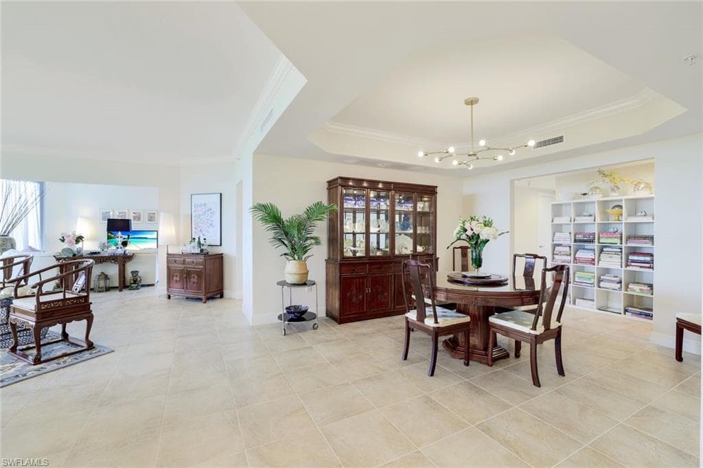 1050 Borghese Ln 206, Naples, FL 34114-13