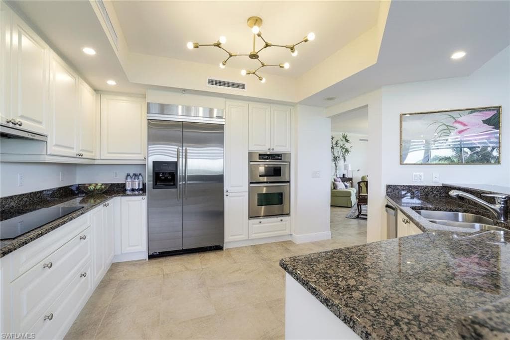 1050 Borghese Ln 206, Naples, FL 34114-15