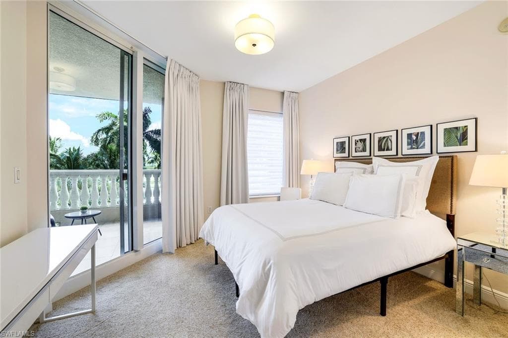 1050 Borghese Ln 206, Naples, FL 34114-27