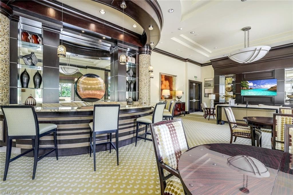 1050 Borghese Ln 206, Naples, FL 34114-40