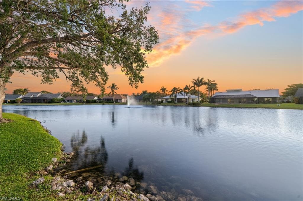2341 Mayfield Ct 8, Naples, FL 34105-11