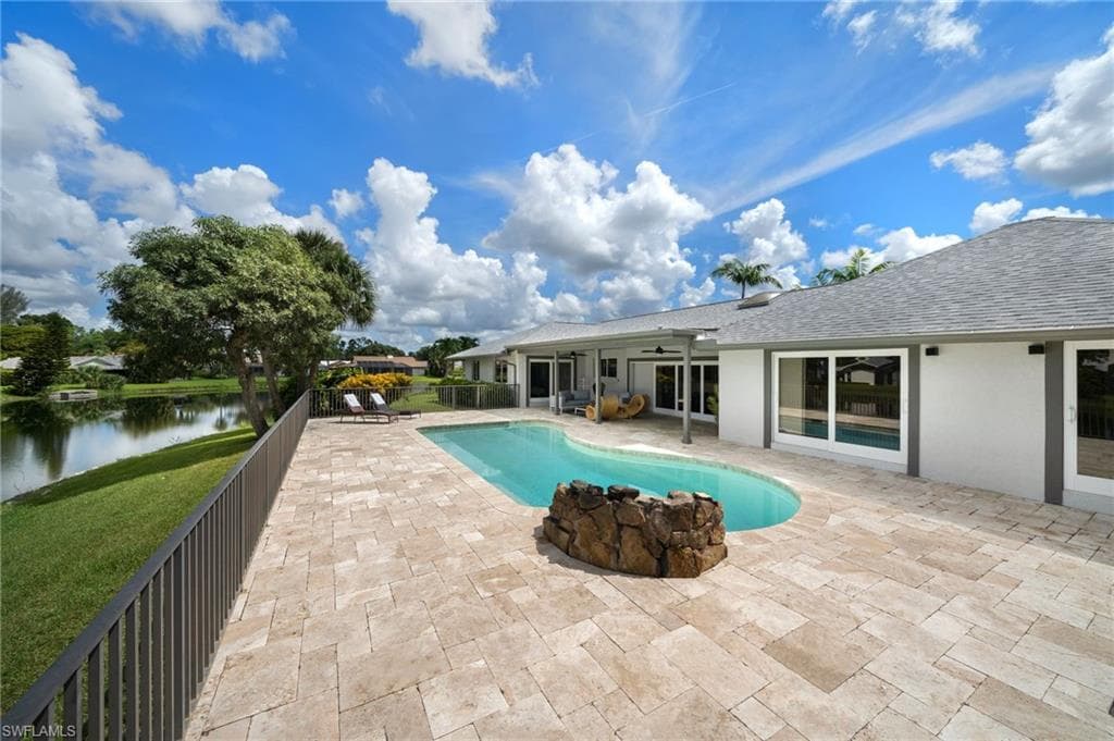 2341 Mayfield Ct 8, Naples, FL 34105-14