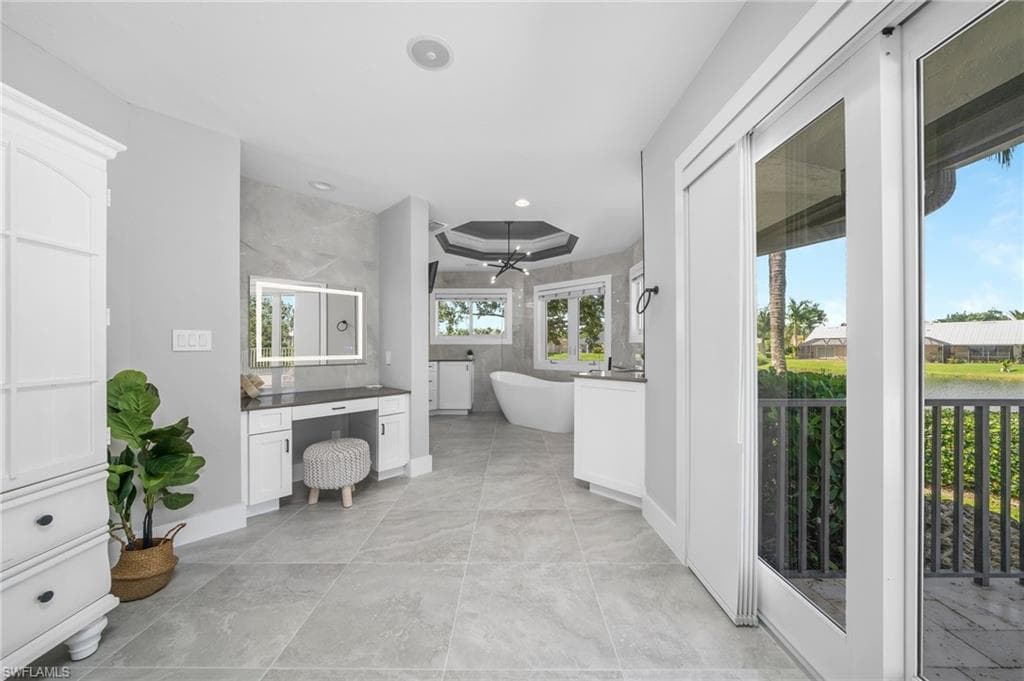 2341 Mayfield Ct 8, Naples, FL 34105-21