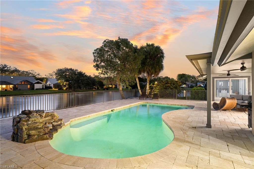 2341 Mayfield Ct 8, Naples, FL 34105-30