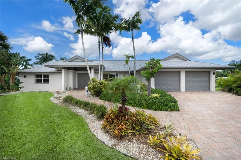 2341 Mayfield Ct 8, Naples, FL 34105-31