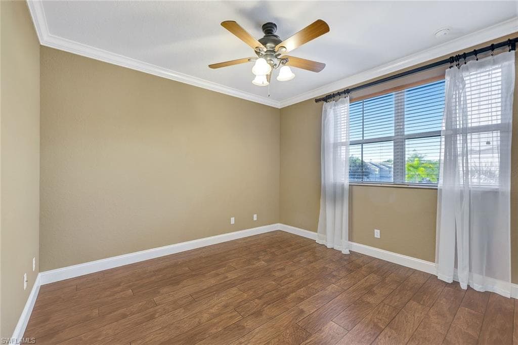 1355 Mariposa Cir 202, Naples, FL 34105-30