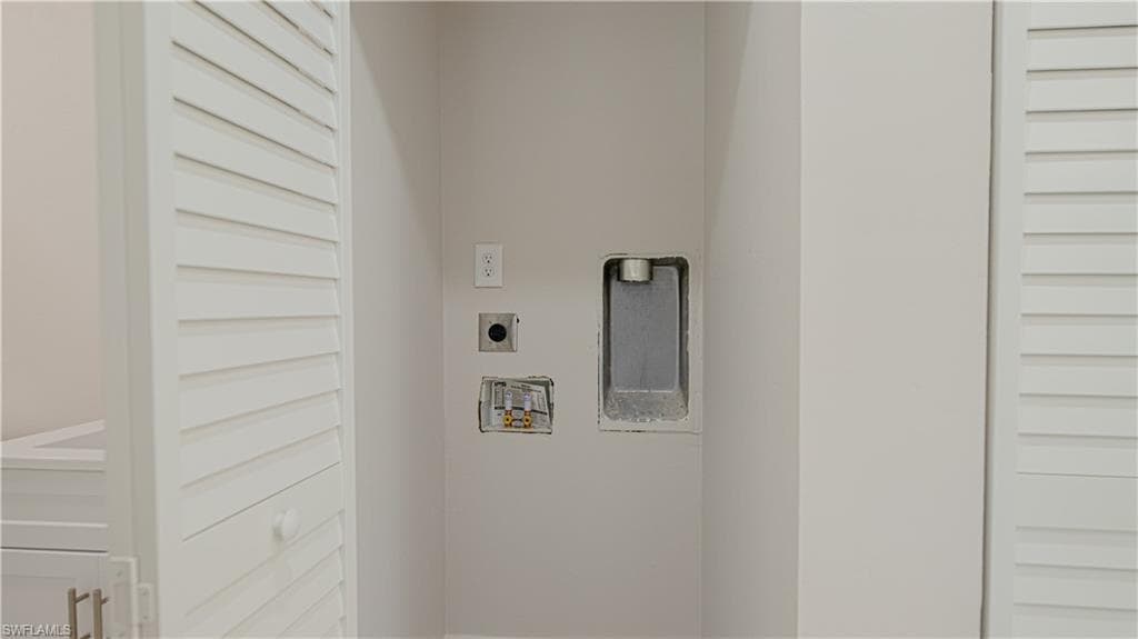 2836 Arbutus St A1, Naples, FL 34112-29