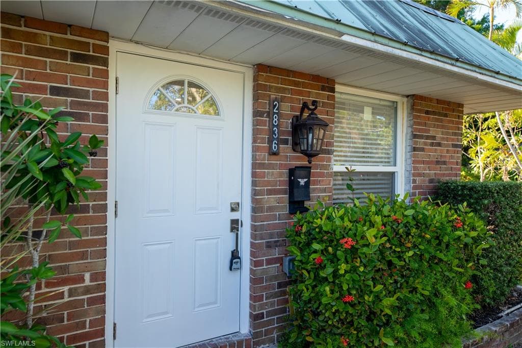 2836 Arbutus St A1, Naples, FL 34112-8